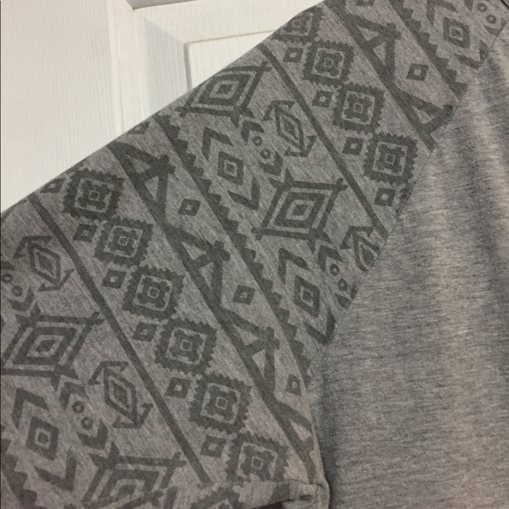 Rustic Souls Aztec Patterned Gray Baseball Tee - Picture 3 of 7